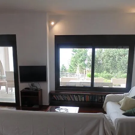 Achillion Villas شقة فندقية