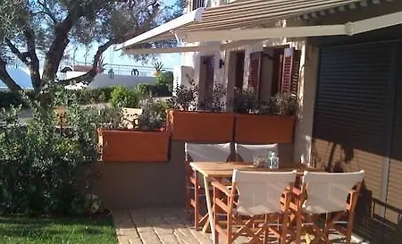 شقة فندقية Achillion Villas